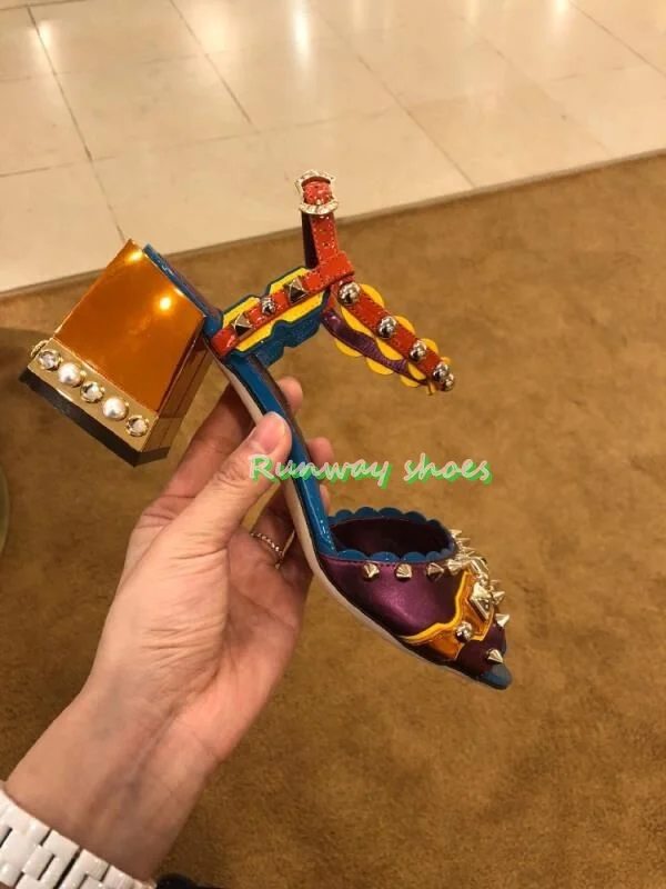 Rhinestone Pearl Heels T-strap - огляд і ціна Women'S Shoes Clogs